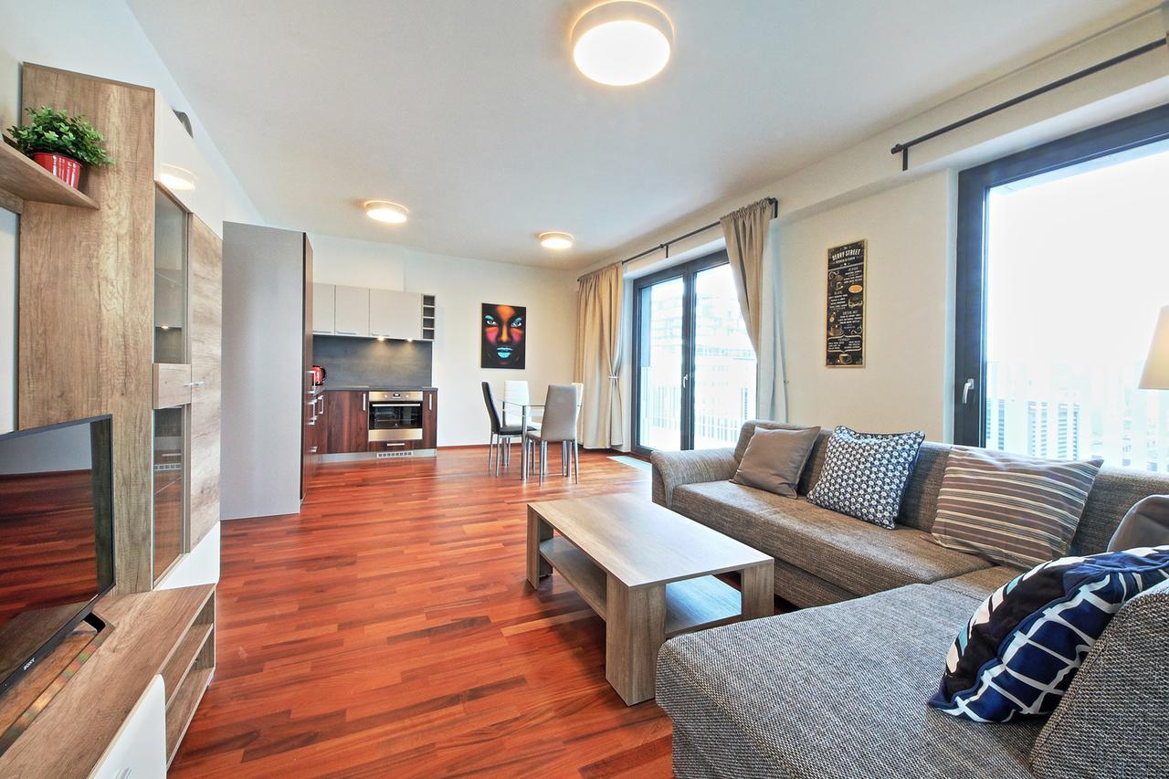 Ol Apartments Прага Екстериор снимка