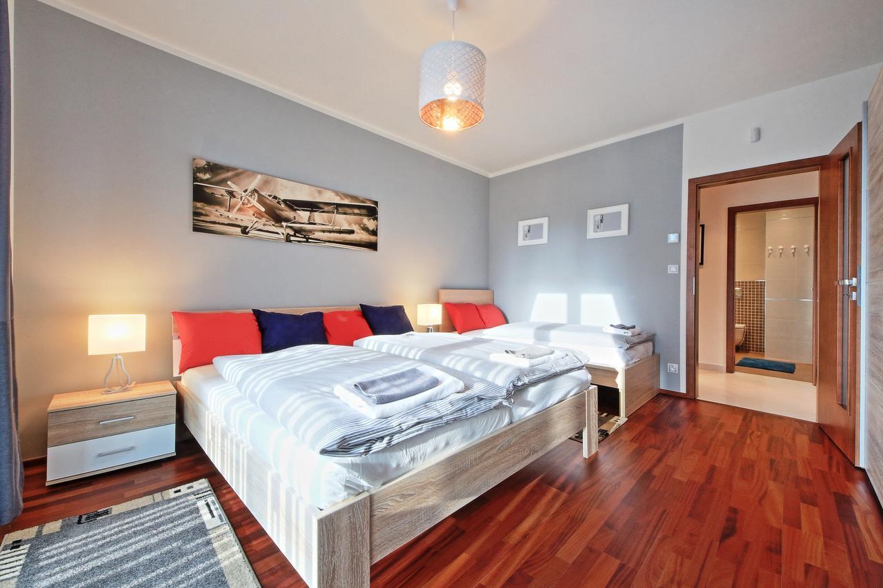 Ol Apartments Прага Екстериор снимка
