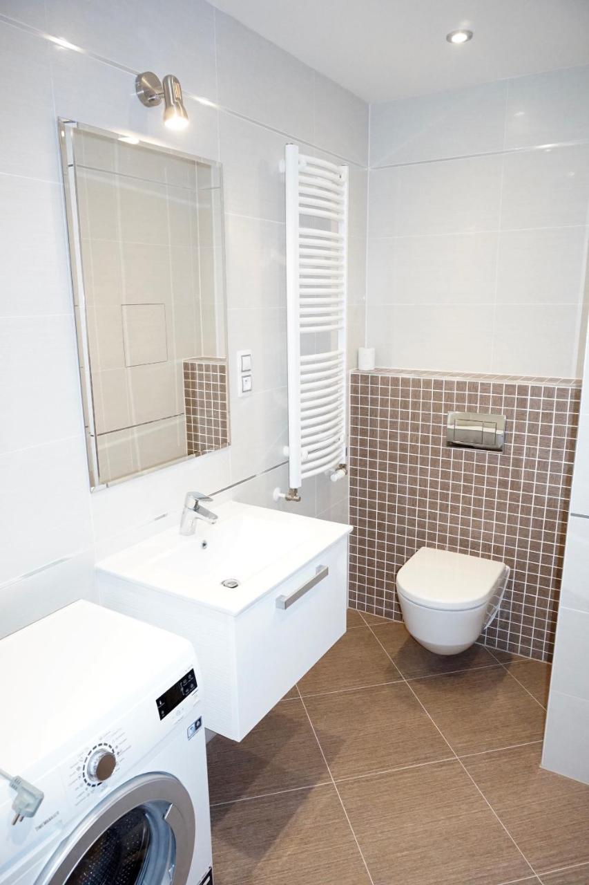 Ol Apartments Прага Екстериор снимка